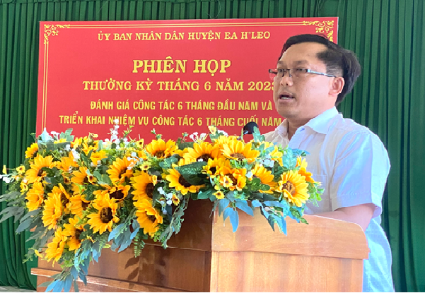 hoai nam 2